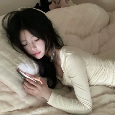 地铁女孩